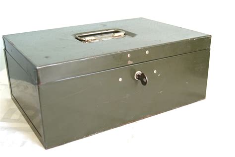 Vintage Green Metal Lock Box With Key 